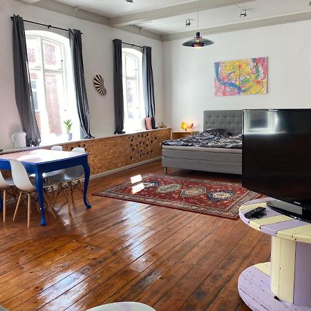 Gallery Studio In The Heart Of Højer 外观 照片