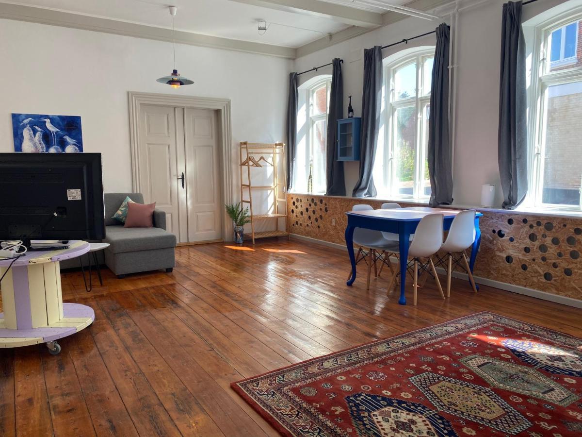 Gallery Studio In The Heart Of Højer 外观 照片